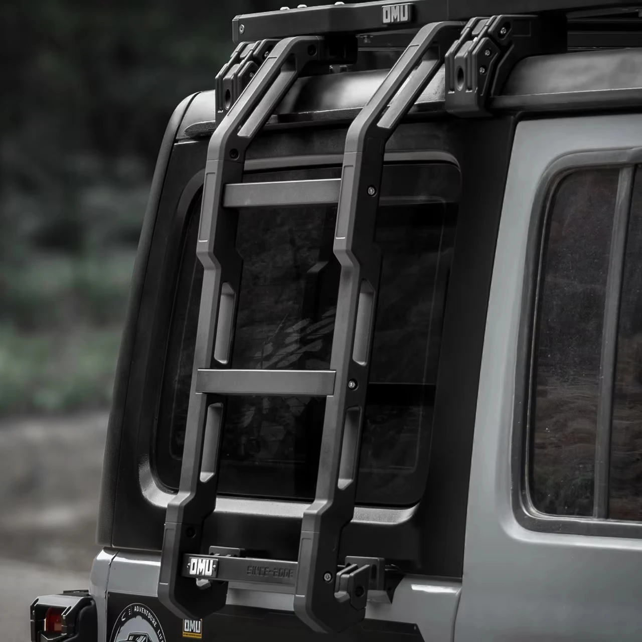 

OMU Rear Window Side Ladder for Wrangler JL Black Aluminum Ladder Off Road Accessories From Maiker
