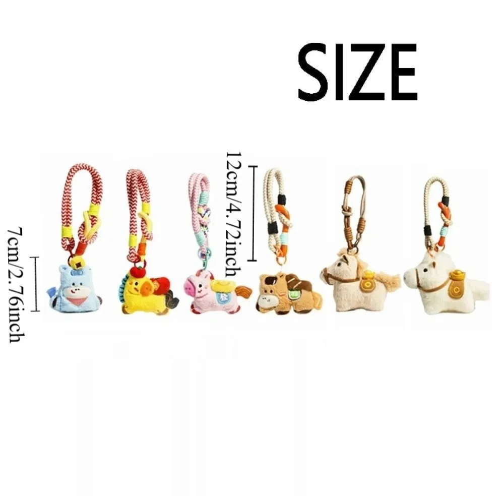 لطيف محشوة الحيوان الحصان الكرتون سنة الحصان زودياك المهر تمثال نعمة الكلمات ألعاب من القطيفة أفخم الحصان دمية قلادة