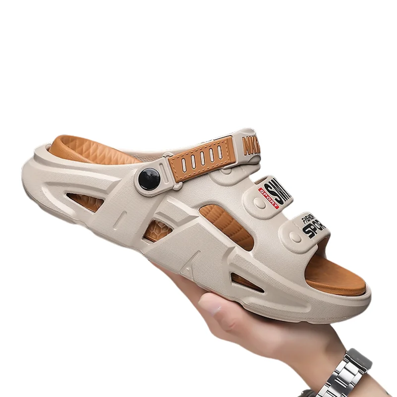 New Men's Outdoor Slippers Beach Sandals Soft Clogs Comfortable Slides Summer Men Casual Shoes Garden Shoes Male Beach Slippers