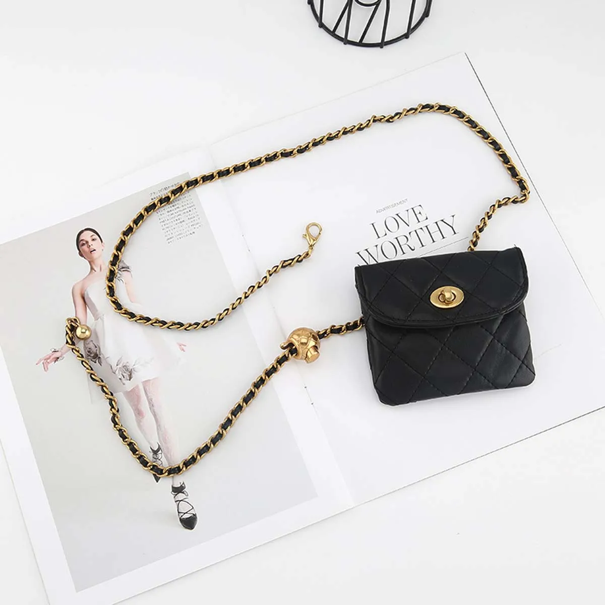 New Small Golden Ball Waist Chain Bag Female French Small Incense Wind Ringer Belt Bag Ins Mini Lightweight Chain Crossbody Bag