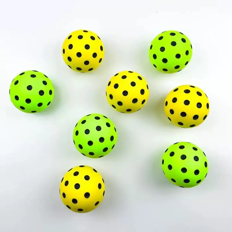 Geräuscharme Schaumstoff-Pickleball-Bälle für den Innenbereich, 74 mm, weiche Schwamm-Trainingsausrüstung – Detail 5