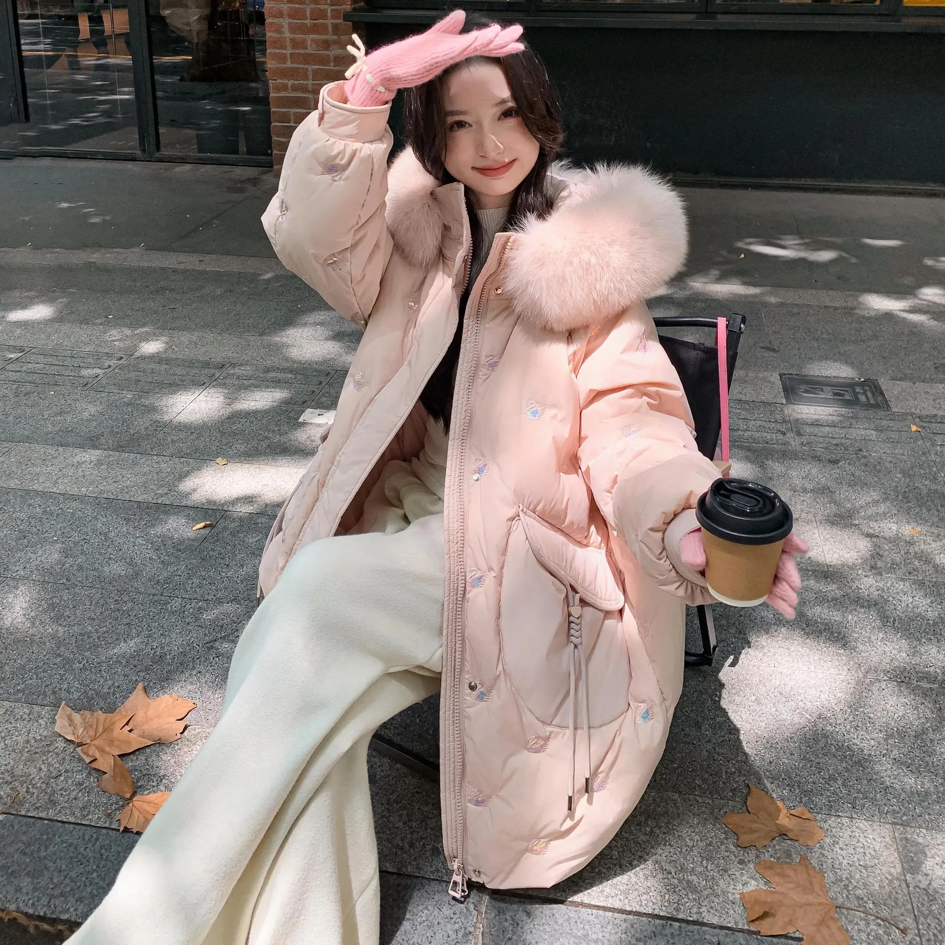 

Maternity Swan Embroidery Puffer Coat 2025 New Plus Size Long Jacket Women​​