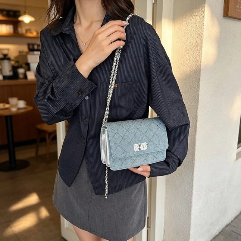 

Unique Leisure Business Diaper Bag Leather Crossbody Handbag Vintage Trendy Letter Logo High End Minimalist For Commuter