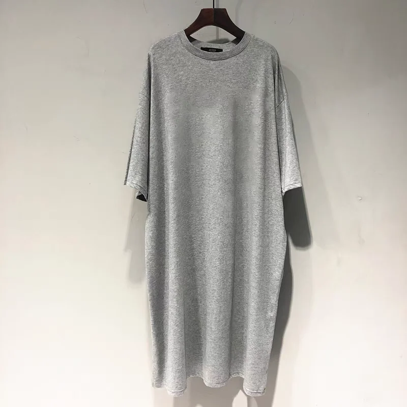Light gray (solid color)