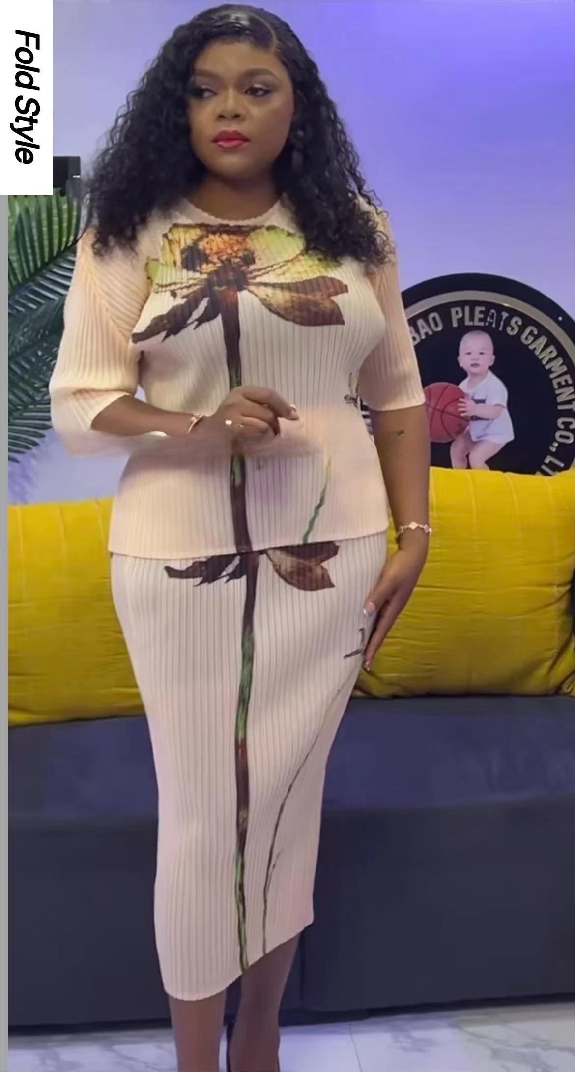 

Лето 2022, модная плиссированная свободная женская одежда Miyake, комплект из двух предметов, высококачественный свободный темпераментный элегантный повседневный комплект с юбкой