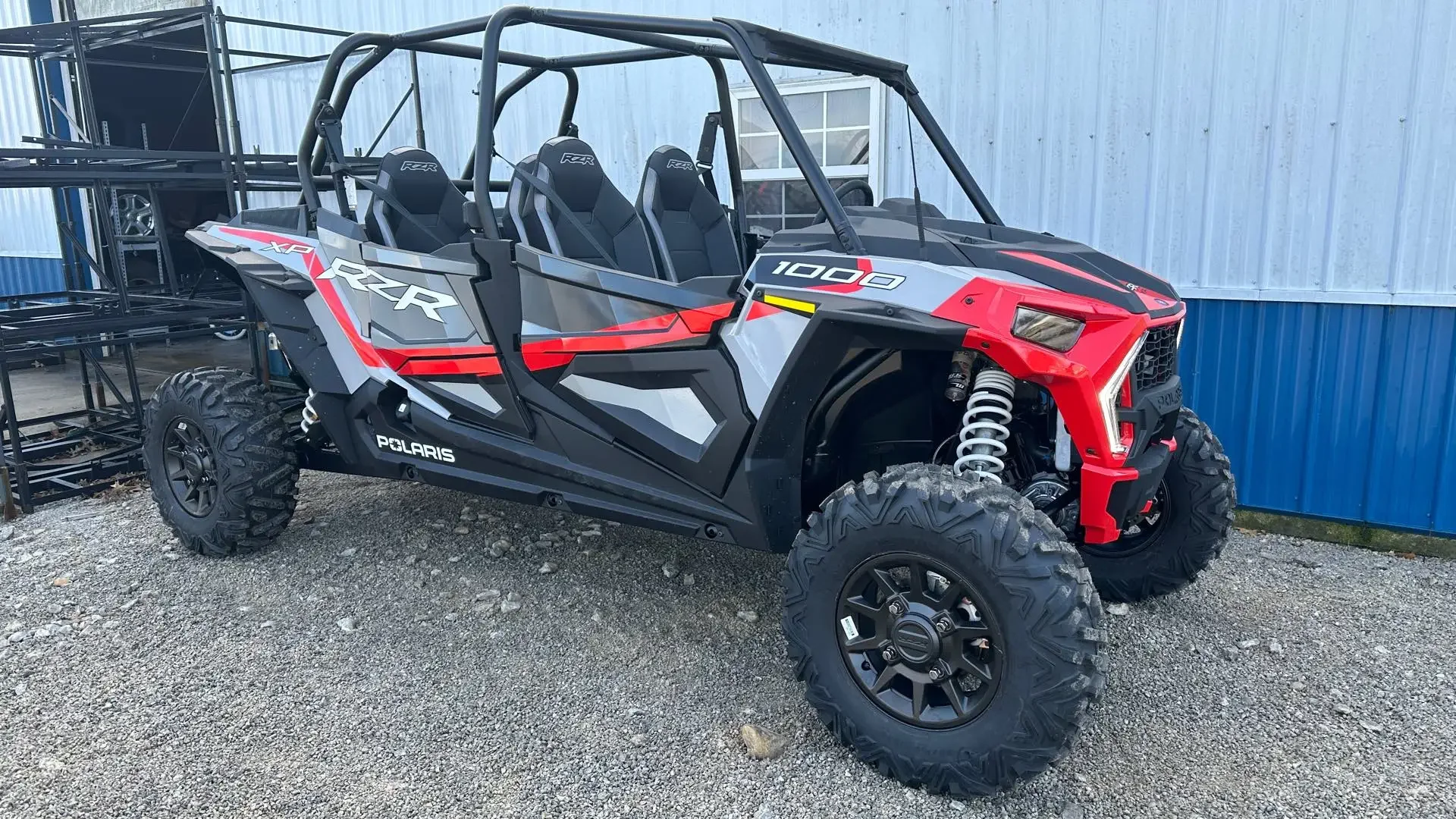 

БЫСТРАЯ ПРОДАЖА Новый R_-ZR 4 XP 1000 Ultimate с командмой езды