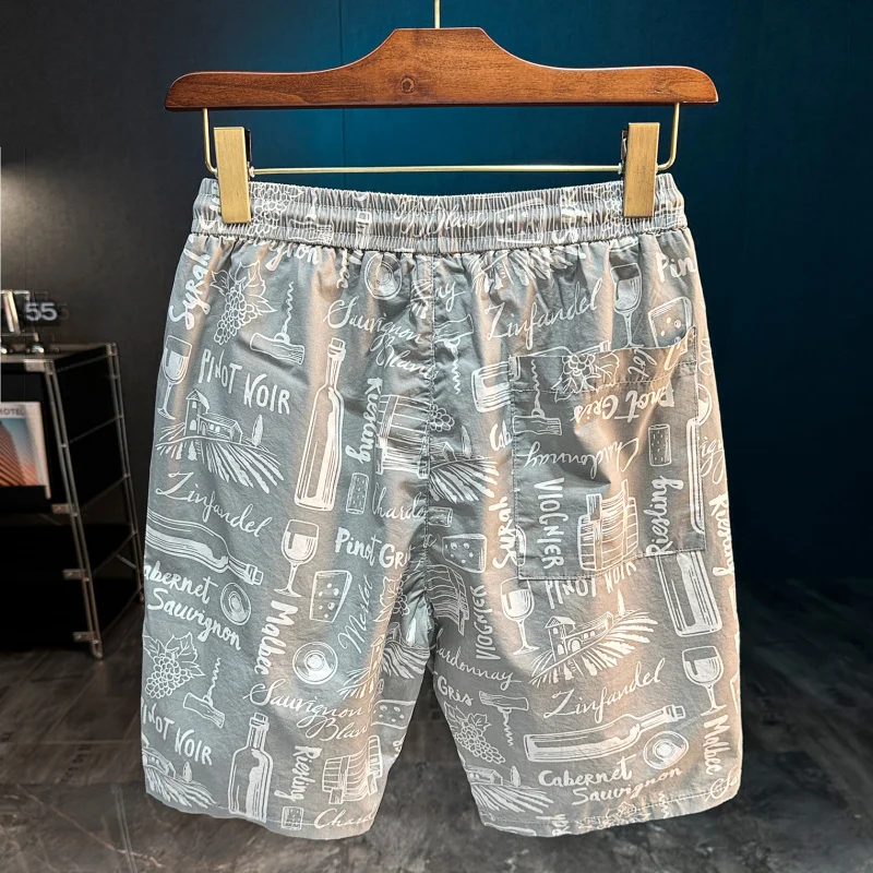 

2025 New Fashionable Printed Beach Shorts for Men's Outdoor Sports, Breathable, Quick Drying, and Casual Five Part Pants