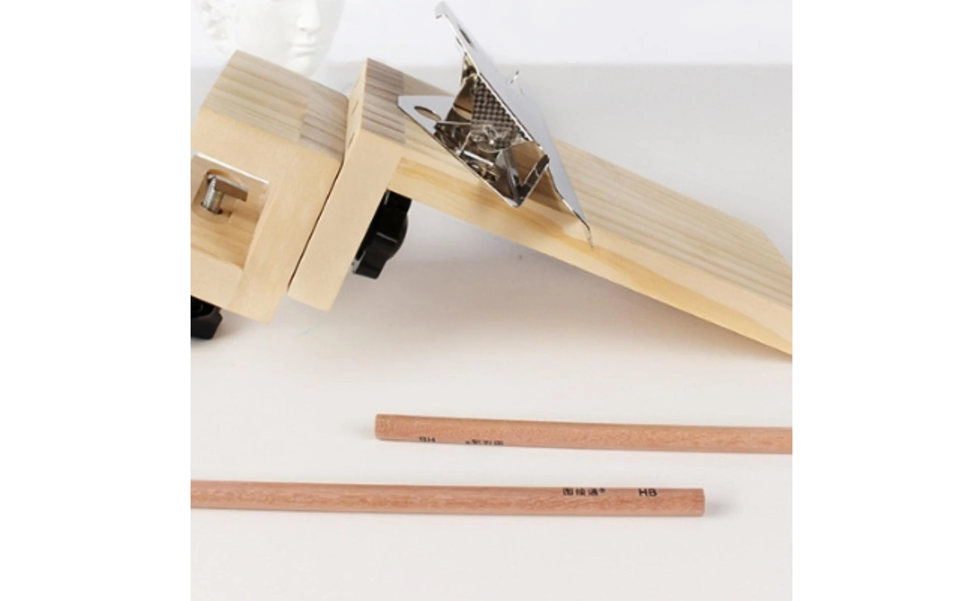 Painting Clip Holder 360-Degree Rotating Easel Board Holder Drawing Board Clamp Adjustable Easel Clip Wooden for Artists