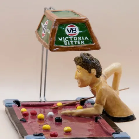 Creative Resin Billiards Player Figurine, Vintage Funny Pool Player Tabletop Ornament Home Bar Desktop Decor Craft