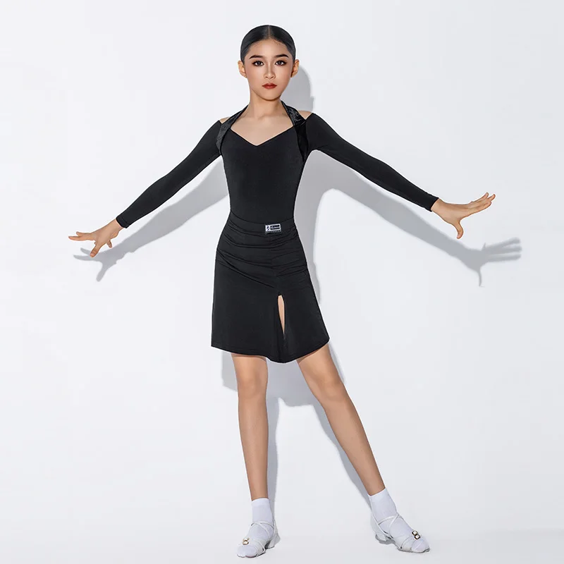 2025 enfants danse latine pratique vêtements pour filles noir à manches longues hauts jupes fendues costume Chacha Rumba Latin Wear DQS21272