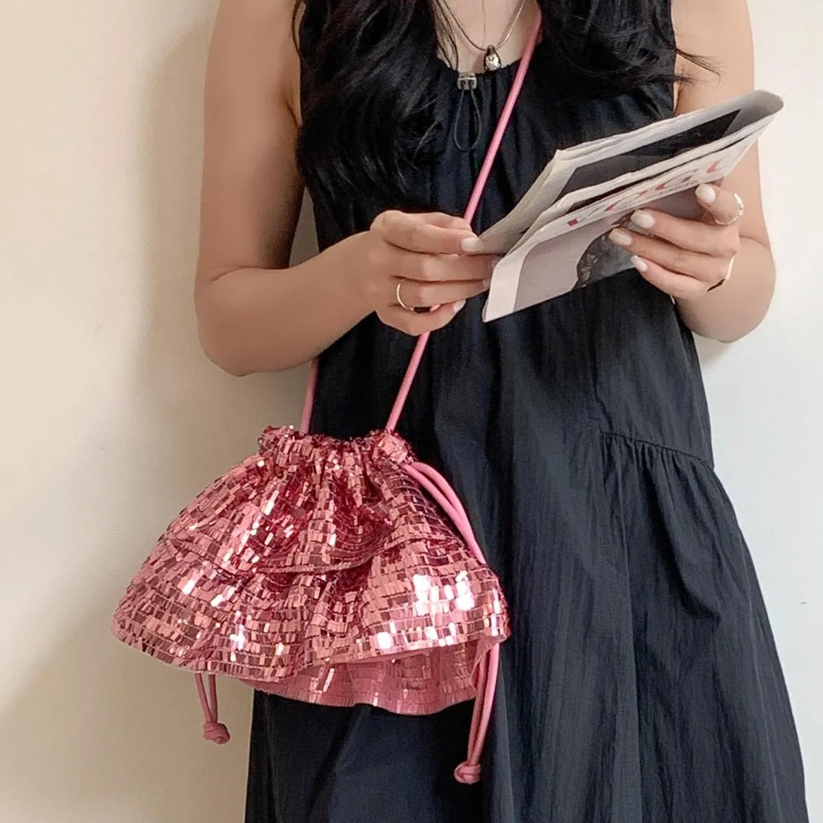 

Вечерняя сумка с блестящими пайетками для женщин, сумки через плечо на шнурке, роскошные маленькие женские сумки на плечо, сумка с рюшами bolsos