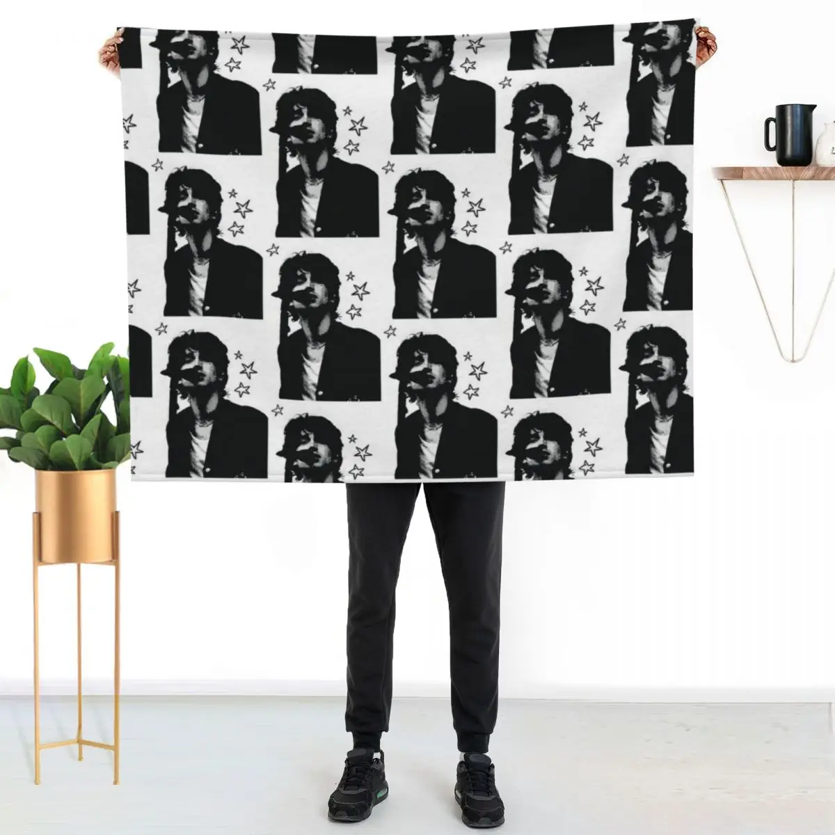 Inhaler - Elijah Hewson - Throw Blanket Warm Napping Blanket for Office Couch Bed