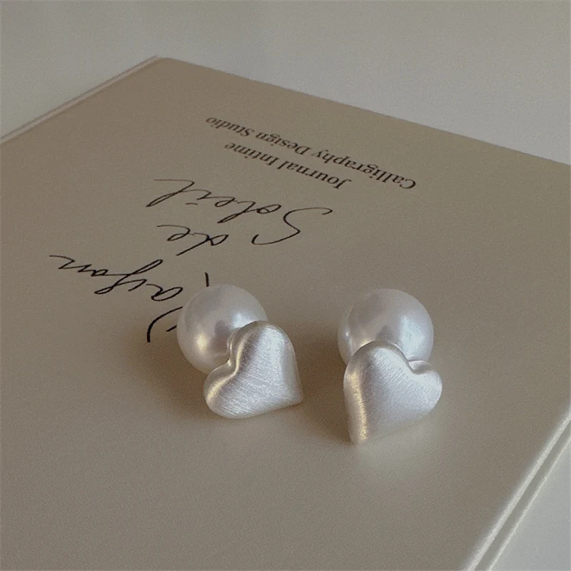 2024 New Matte Brushed Silver Color Metal Heart-shaped Earrings Korean Fashion Jewelry Party Women's Sweet Accessories Earrings