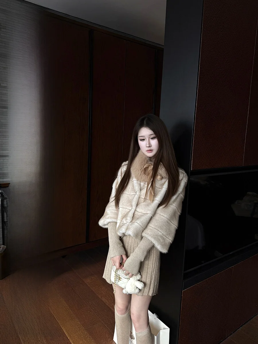 

NAOAO Зимнее пальто для влюбленных из экологичного искусственного меха, серия цветов «Молочный чай», длинное, приталенное, женское, простого кроя