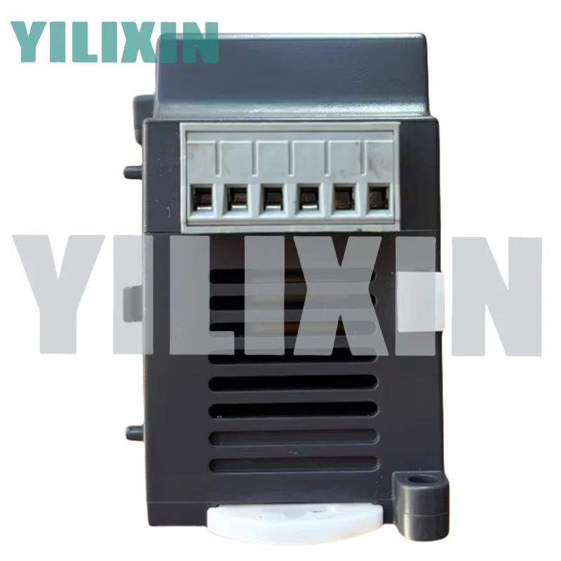 وحدة تحكم DVP08XP211R DVP08XP211T جديدة