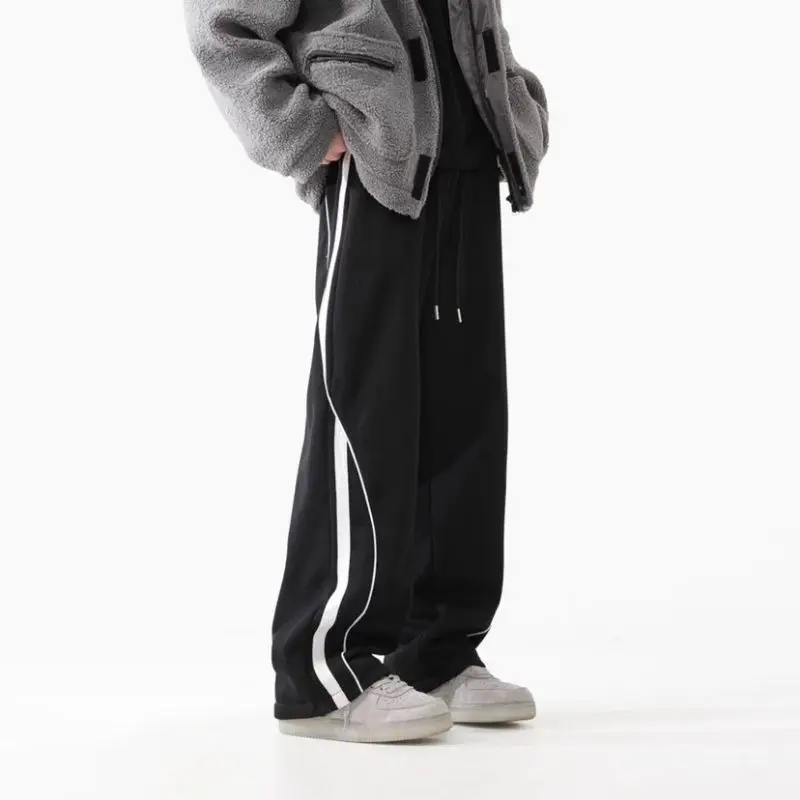 

Мужские спортивные брюки в полоску свободного кроя для весны и осени, повседневные, прямые, универсальные для ежедневной носки ​