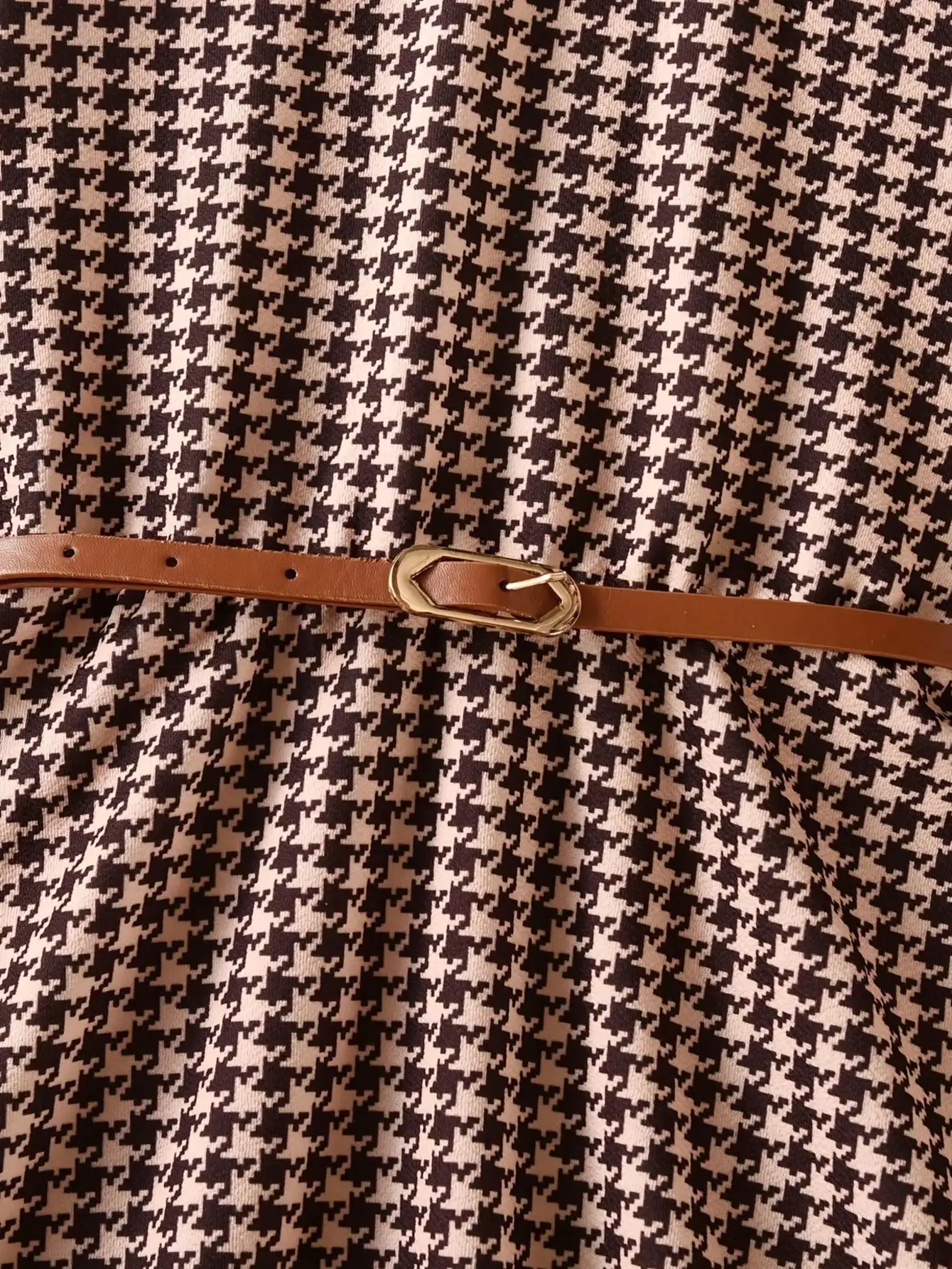 Kinderrock mit Hahnentrittmuster, lässig-elegantes Kleid mit Rundhalsausschnitt, langen Ärmeln und Taillenband, mittellanger Rock für Herbst und Winter für Kinder. – Detail 5