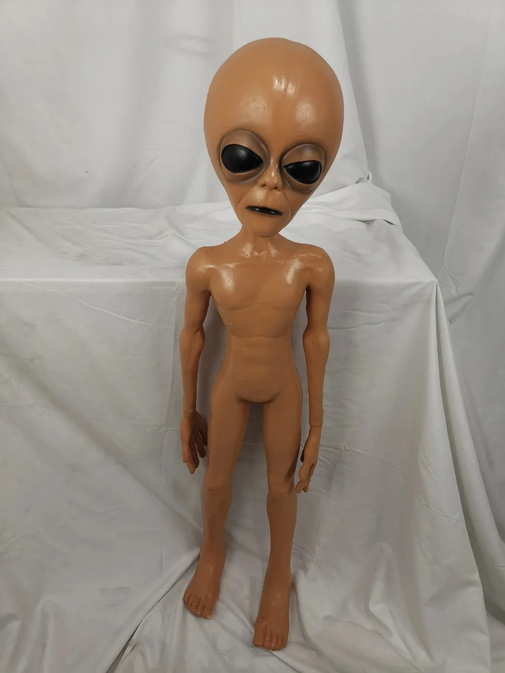 Scary Area 51 Alien Latex Prop for Halloween Party with Lifesize UFO and Roswell Martian Lil Mayo