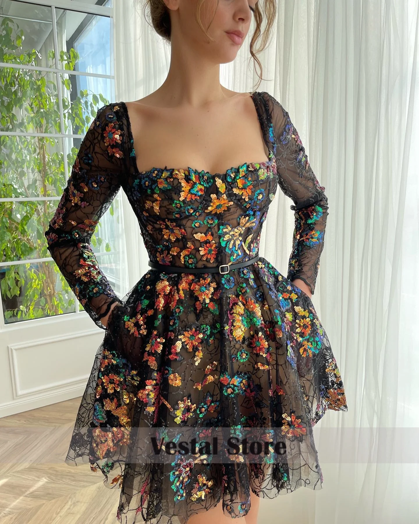 Black Square Neck Mini Homecoming Dress Long Sleeve Cocktail Dress Lace Colorful Floral Sequin Birthday Party Gown Customized