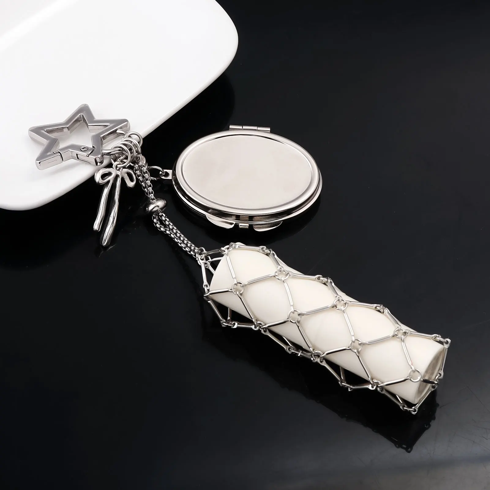 الإبداعية شنقا الزينة الحب ستار سحر شبكة حقيبة أحمر الشفاه حامل الفولاذ المقاوم للصدأ الشفاه بلسم الحقيبة المفاتيح المعدنية #4