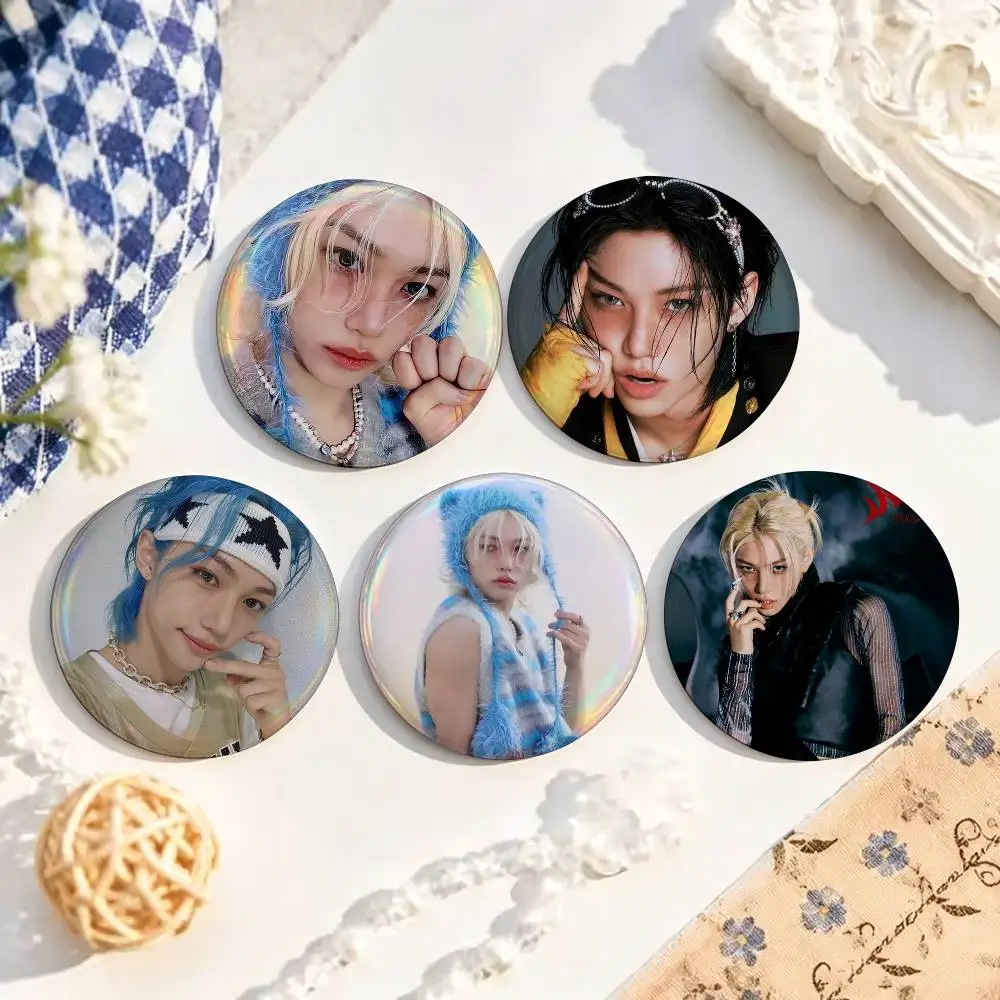 Felix Lee SKZ  25mm 32mm 44mm 58mm Anime Badges Brooches DIY Pins Decorations Birthday Gifts