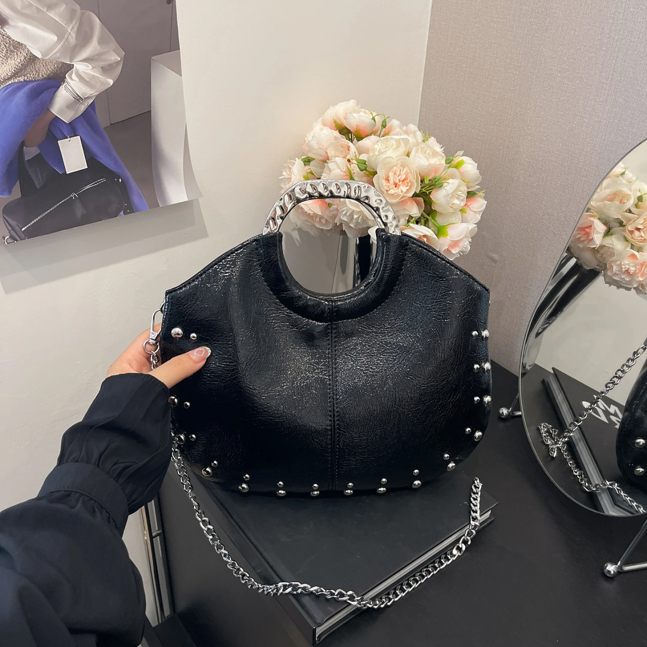 Y2K Punk Rivet Crossbody Bags for Women Retro PU Leather Circular Ring Top‑Handle Handbag Purse Removable Chains Shoulder Bag