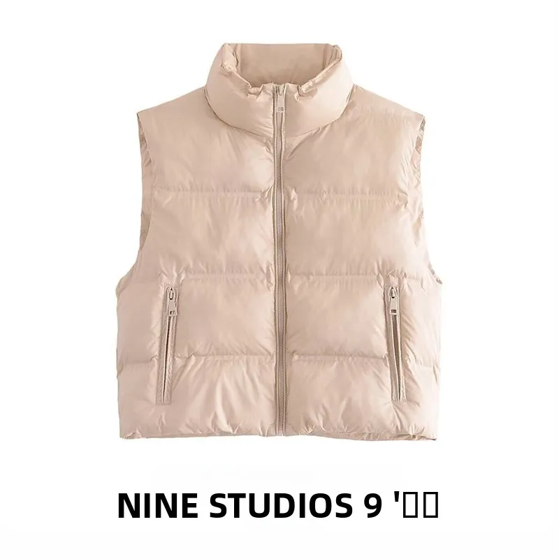 

Женская хлопковая жилетка с высоким воротником, прямого кроя, на молнии, без рукавов, однотонная.