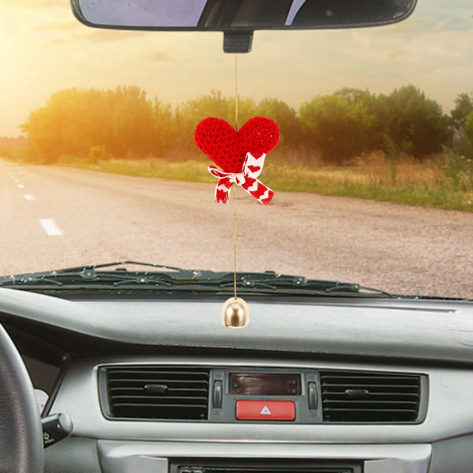 

Vibrant Heart Hanging Charm For Rearview Cute Bow Decor Automotive Interior Ornament Pendant Rearview Mirror Hanging Accessories