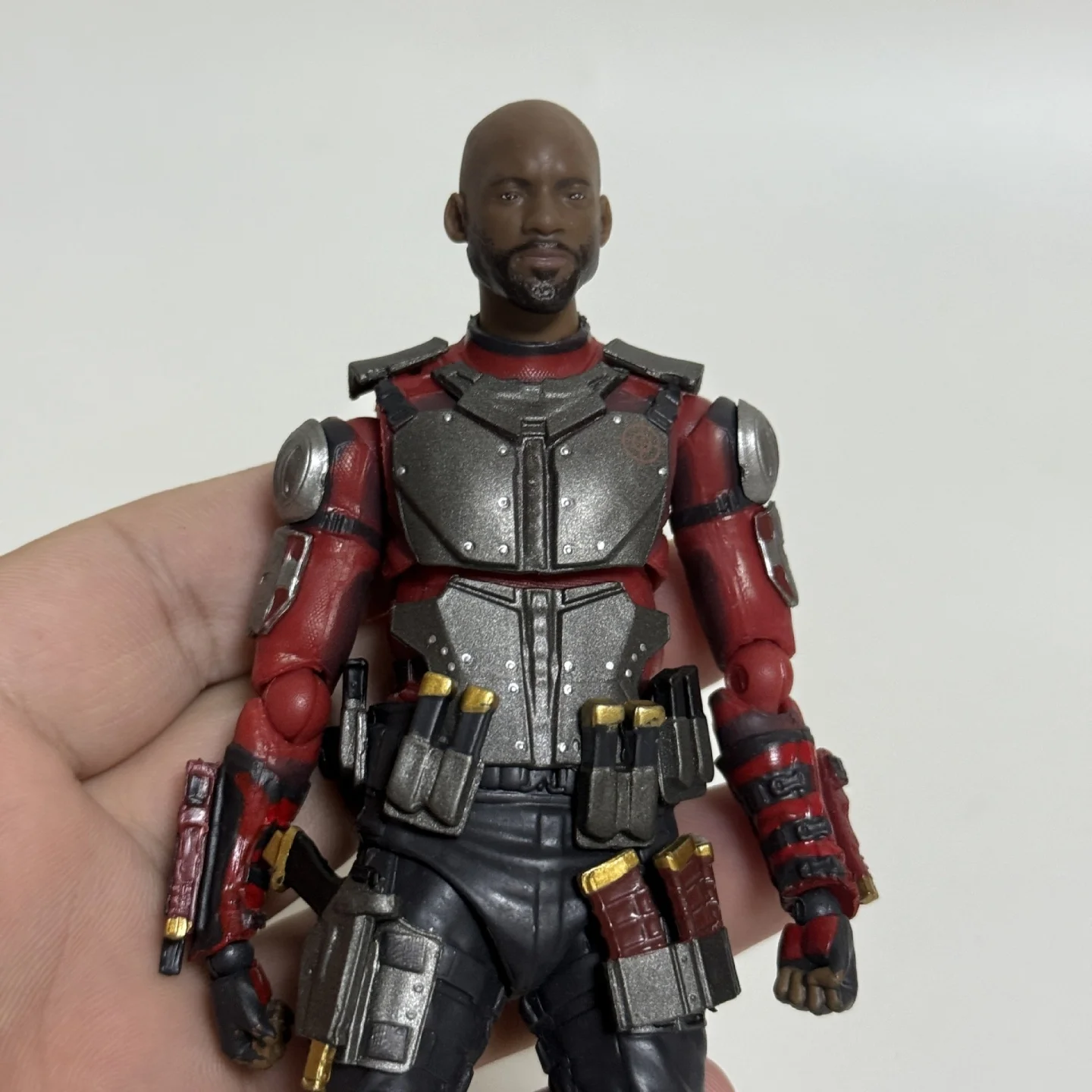 ฟิกเกอร์เดดช็อต 15 ซม. SHF ฟลอยด์ ลอว์ตัน ข้อต่อขยับได้ ของเล่นสะสม ตกแต่งห้อง ของขวัญวันเกิด/คริสต์มาส
