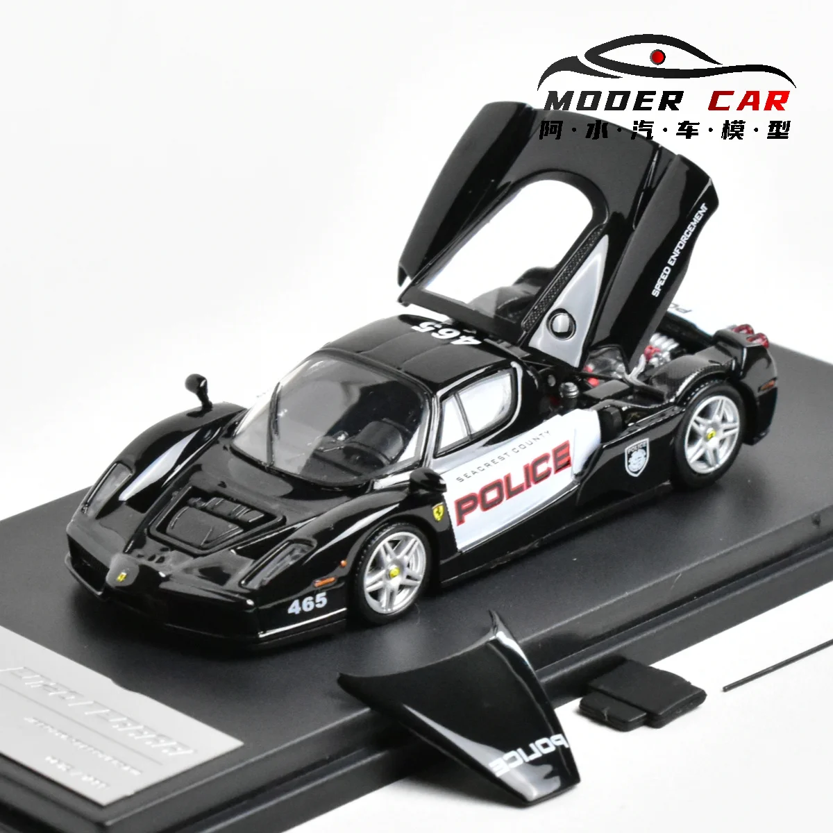 KM KING モデル 1:64 エンツォ ダイキャスト モデルカー