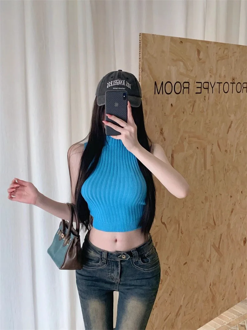 Dopasowany sweter damski z dzianiny, top z wysokim kołnierzem, gładki, uniwersalny, modny, nowość na jesień.