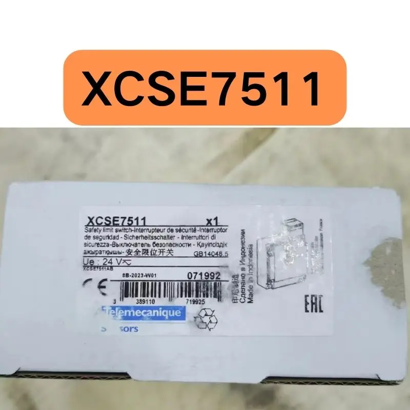 New safety door lock XCSE7511 in stock for quick delivery