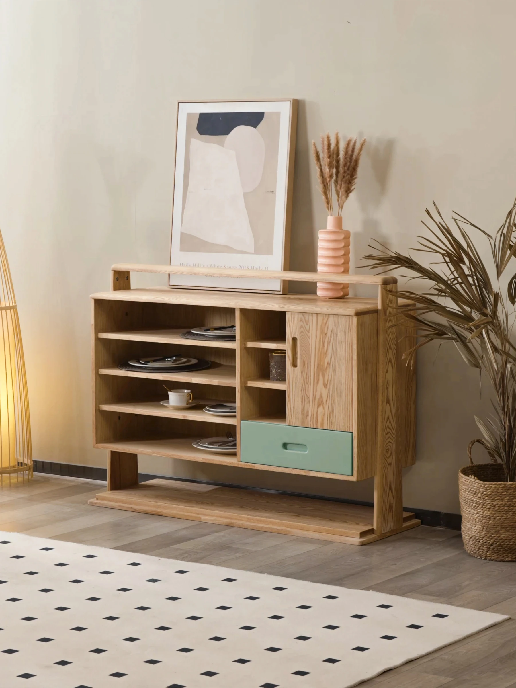 

Шкаф для небольшой квартиры, шкаф для хранения в ресторане из серого дерева, боковая панель из массива L'm.