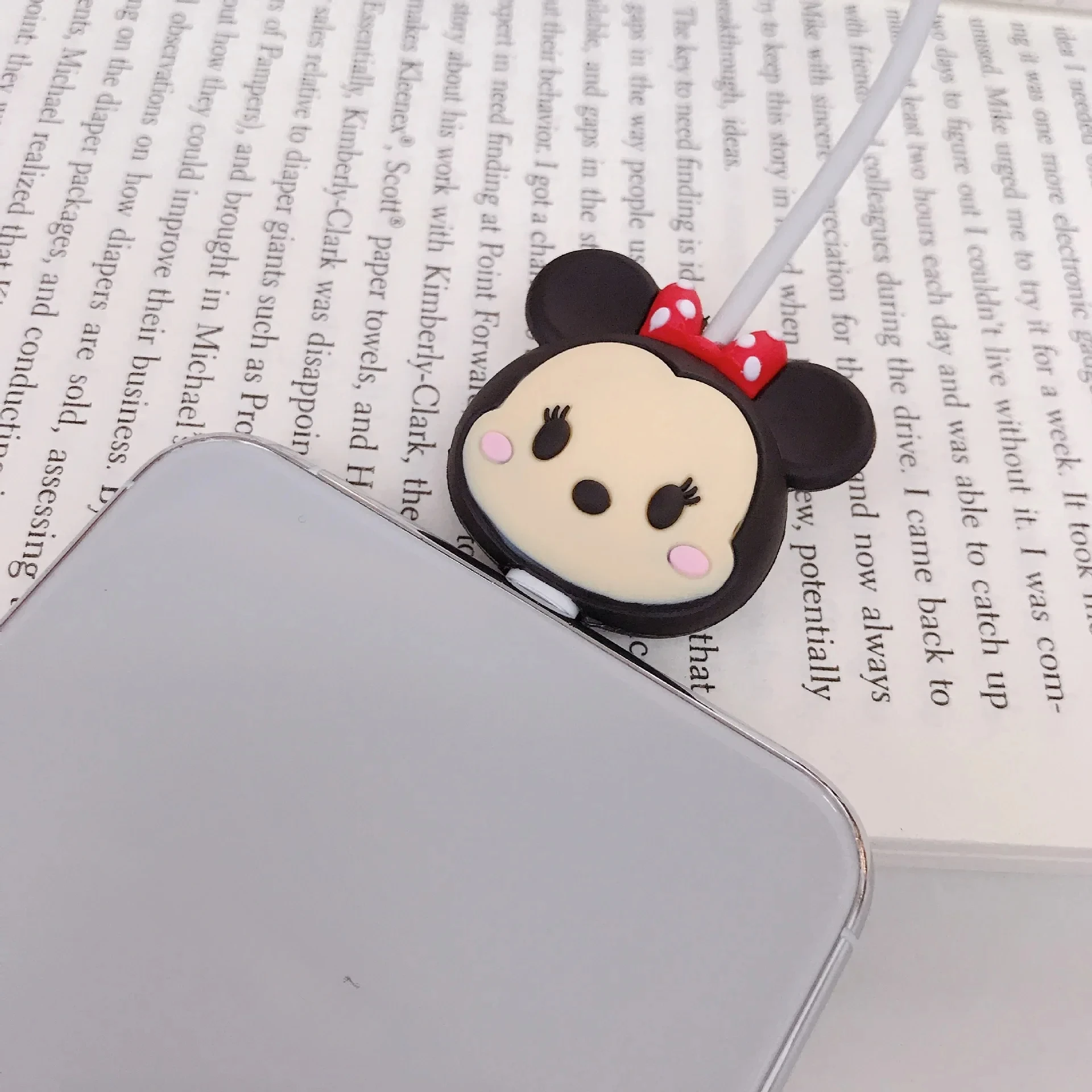 Cute Cartoon Cable Protector Bites Wire Organizer Winder Saver For USB Charging Cable Data Line Earphones Cord Protector Cover