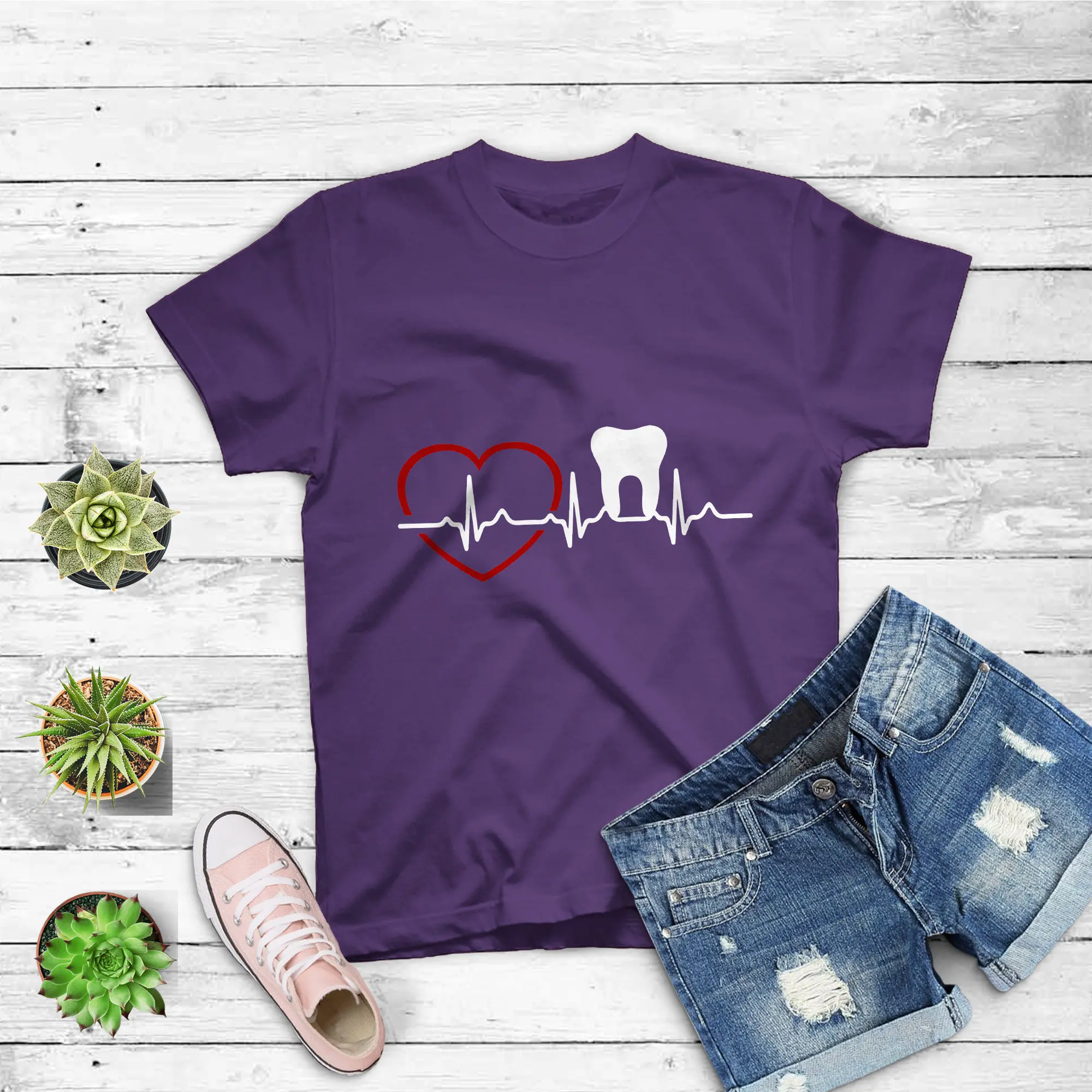 Cute Tooth Heartbeat Design Dentist Gift Idea T Shirt