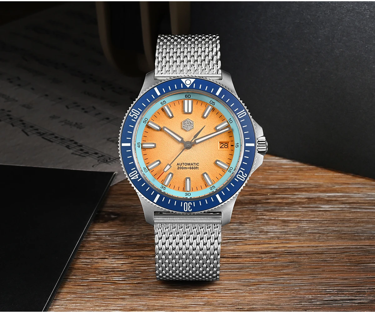 San Martin New Original Design Fashion 40mm Men Sports Watch NH35 Automatic Mechanical Waterproof 200m Gradient Dials SN0118-G