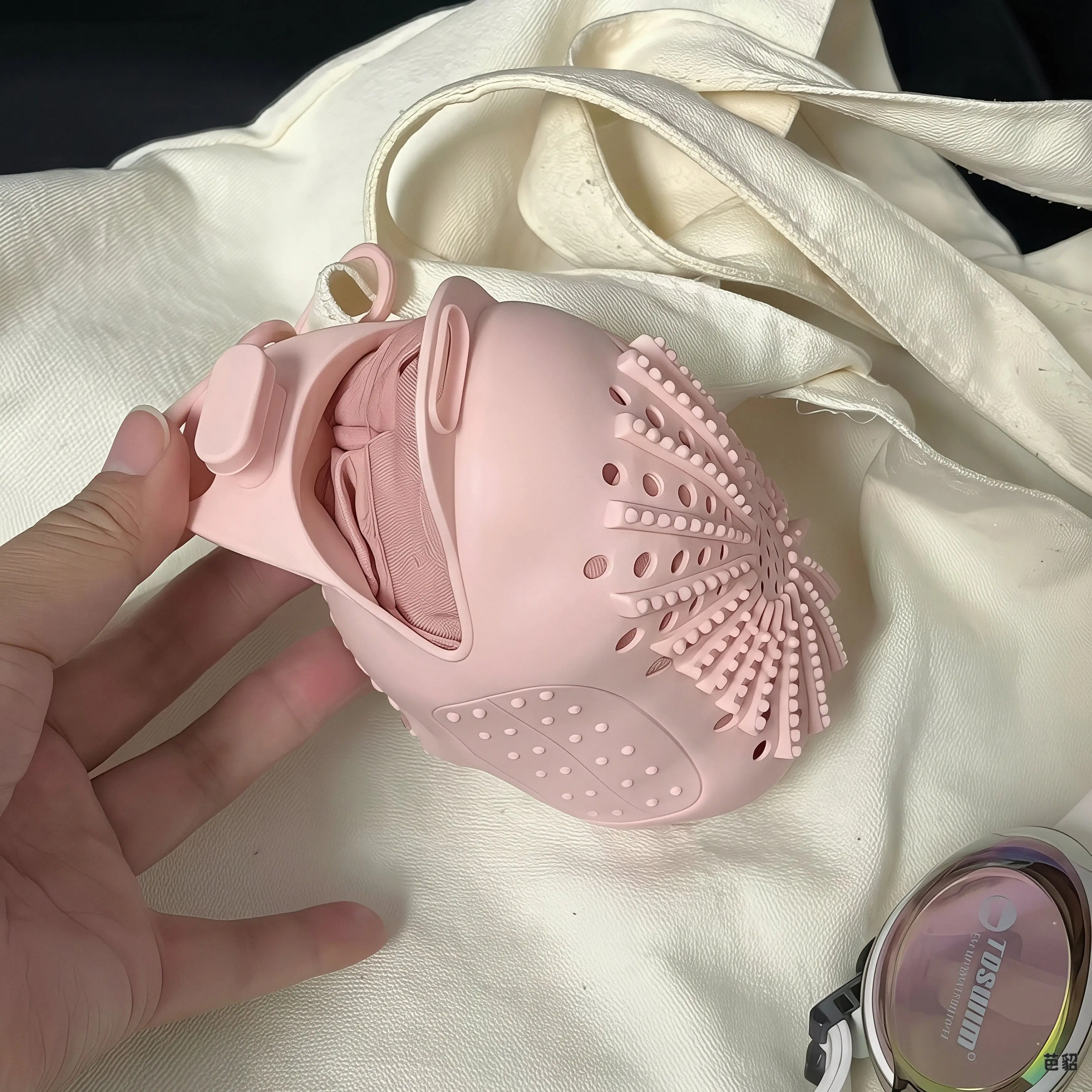 bolsa-de-armazenamento-para-touca-de-natacao-saco-de-malha-respiravel-com-drenagem-material-de-silicone-design-portatil-com-gancho-bolsa-para-equipamentos-de-natacao