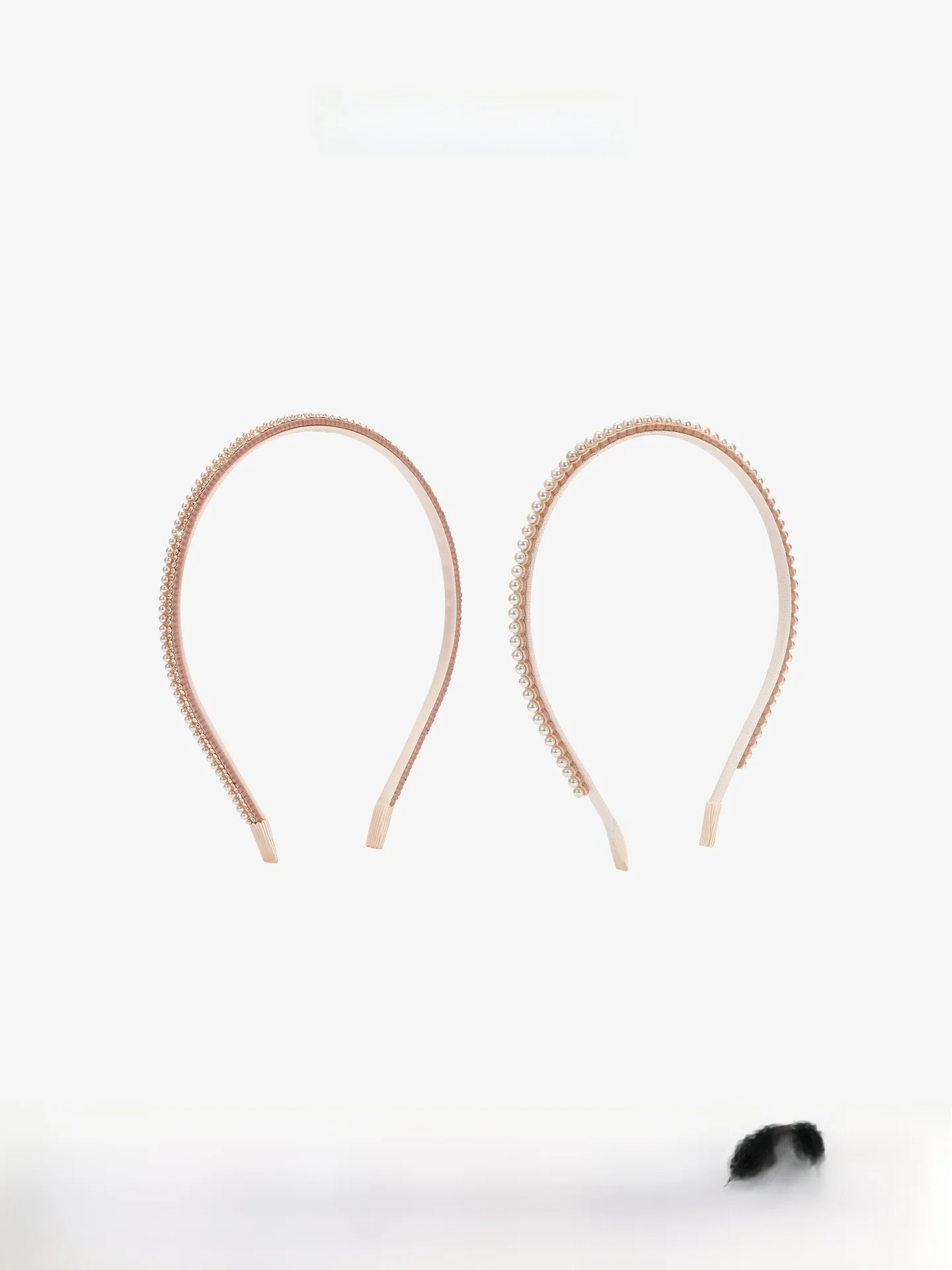 絶妙なピンクパールエッジのヘアバンドジュエリー-ine-xuanzi-フローラルシャドウシリーズ-早春のファッショナブルなアクセサリー