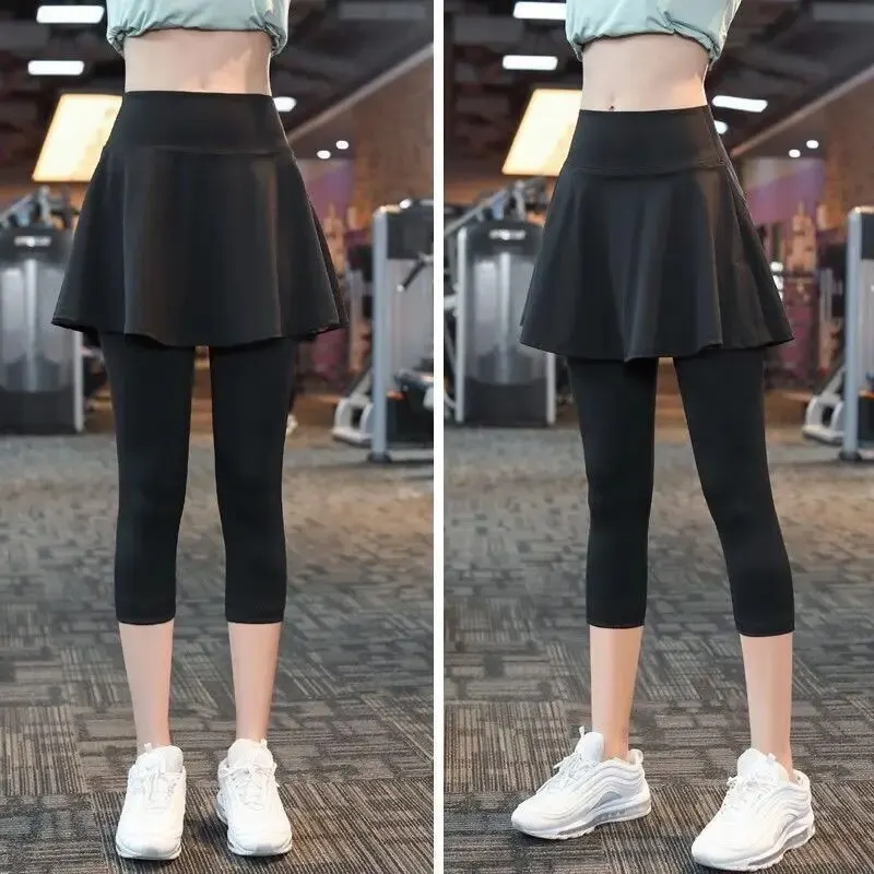 The New Yoga Tennis Skirt Women\'s High Waist Slimming Sports Training Short Skirt Two-layer Anti-empty Half-length Pleated Skirt