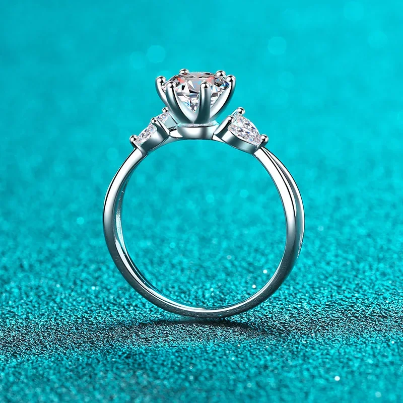 

HAIMAITONG Ring Women's PT950 Platinum Wedding Ring Flower Mozambique Diamond