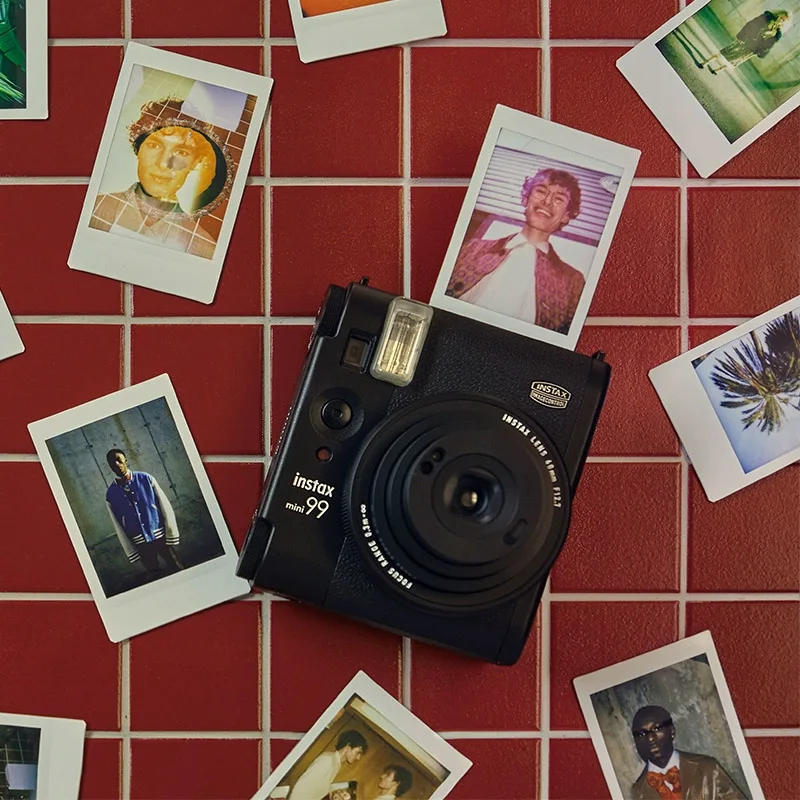 Câmera instantânea Fujifilm clássica Fujifilm Instax Mini 99 Câmera instantânea portátil para presente de aniversário (pacote de filme opcional)