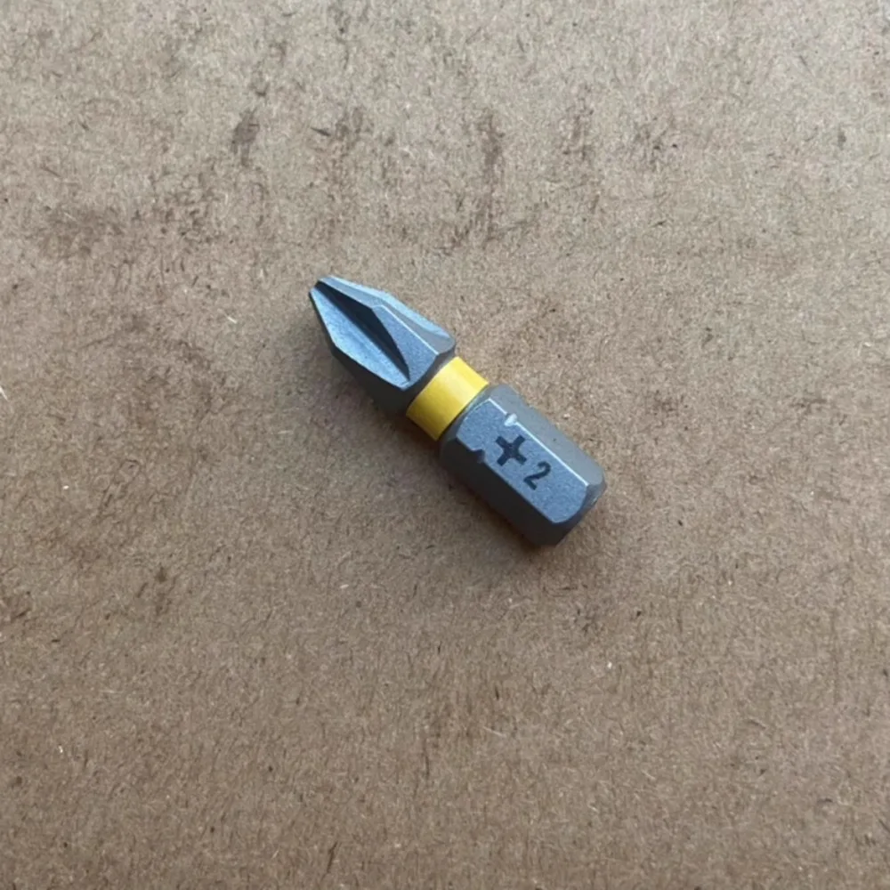 Hexagon socket impact resistant screwdriver bits