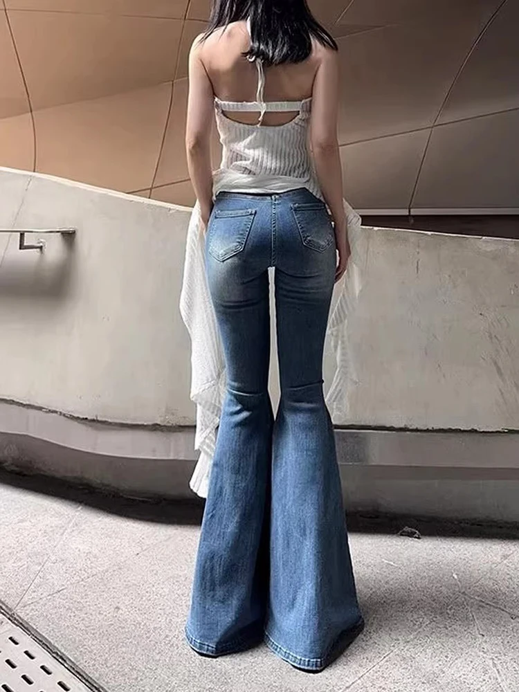 REDDACHiC Seamed Extreme Flared Jeans for Women Work High Waist Cleanfit Slim Stretchy Do Old Bell Bottoms Simple Everyday Wear