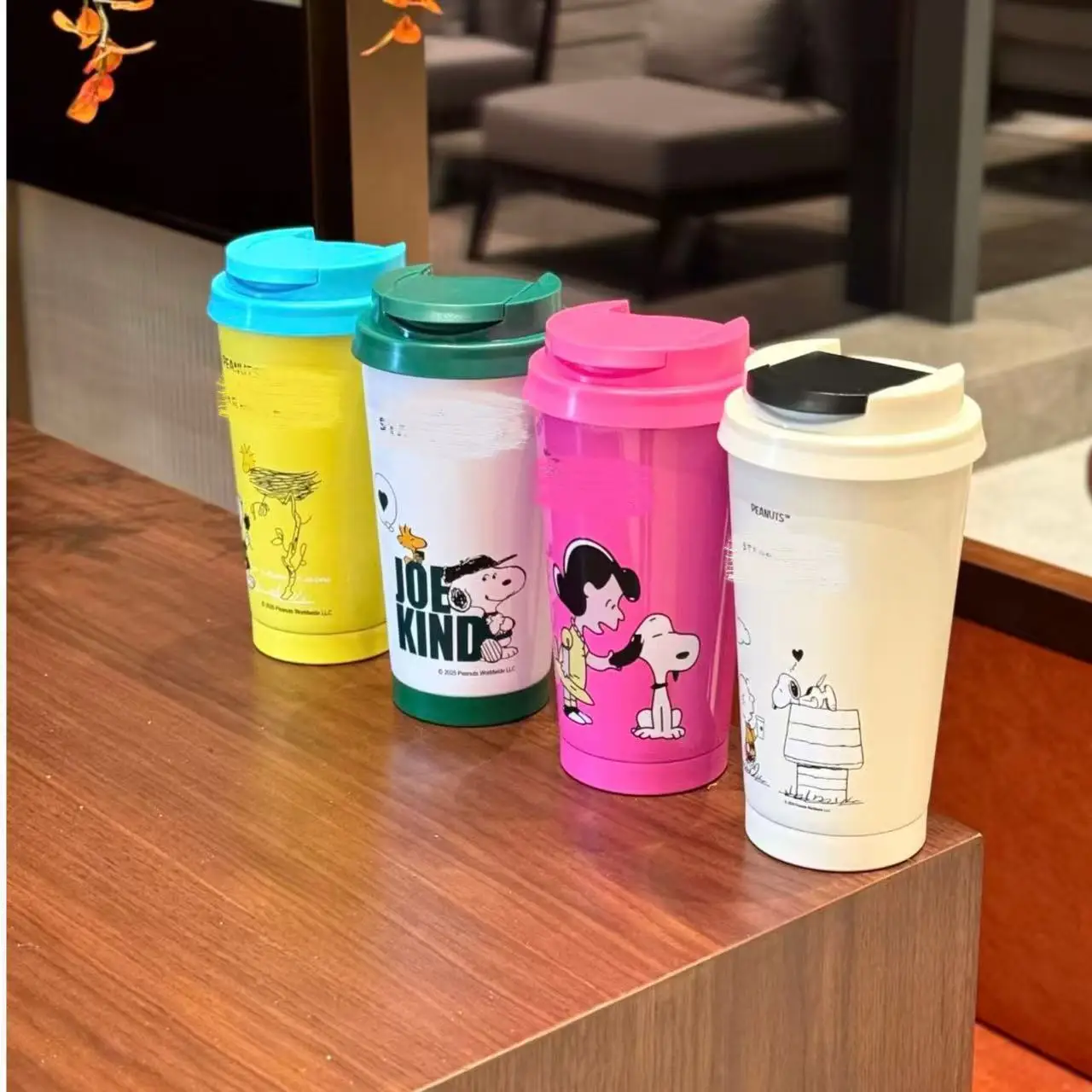 

4 Styles Snoopy Anime Printed Water Cup Cartoon Kawaii Boys Girls Outdoor Drinking Bottle Cool Cold Mug Coffee Milk Juice Gift