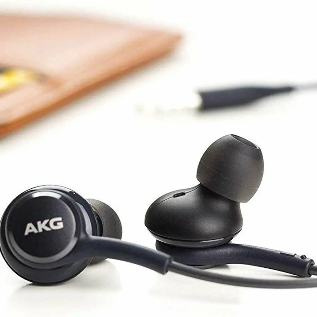 Hot Subwoofer Headset With Wire Computer Notebook Headset Wire-controlled In-ear Stereo Headphones With Microphone Fast Delivery