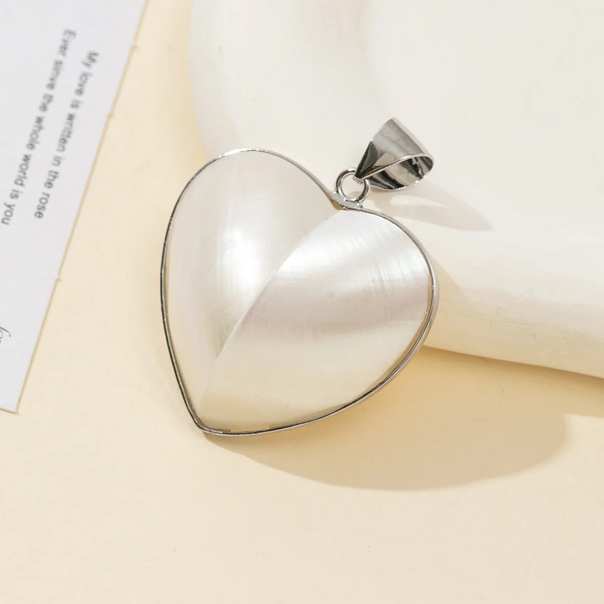 1pc Heart-Shaped Shell Pendant Natural Shell Semi-Finished Charms for Jewelry Making Supplies DIY Necklace Earrings Accessories
