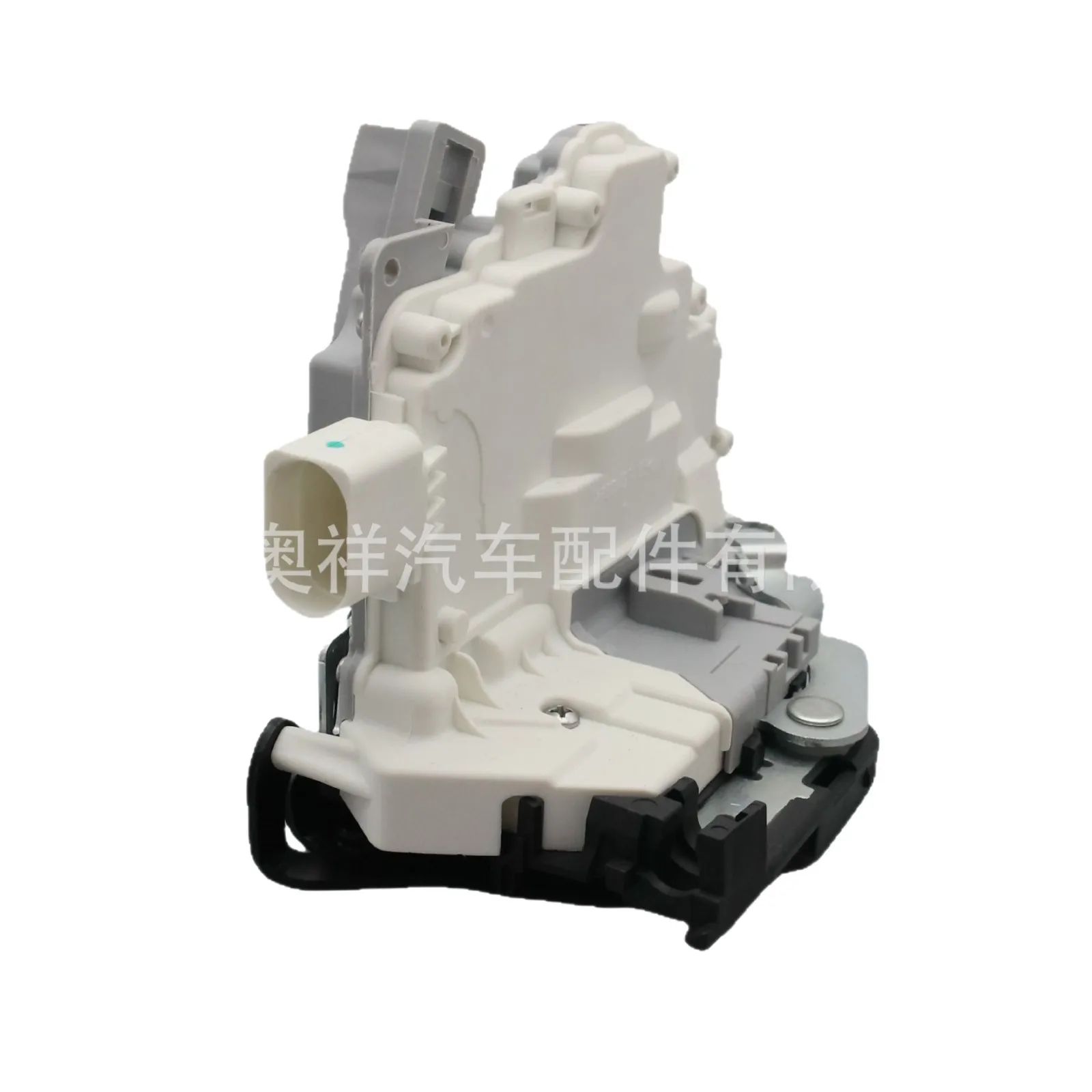5P0839011 is suitable for Volkswagen SEAT 2012-2013 door lock machines