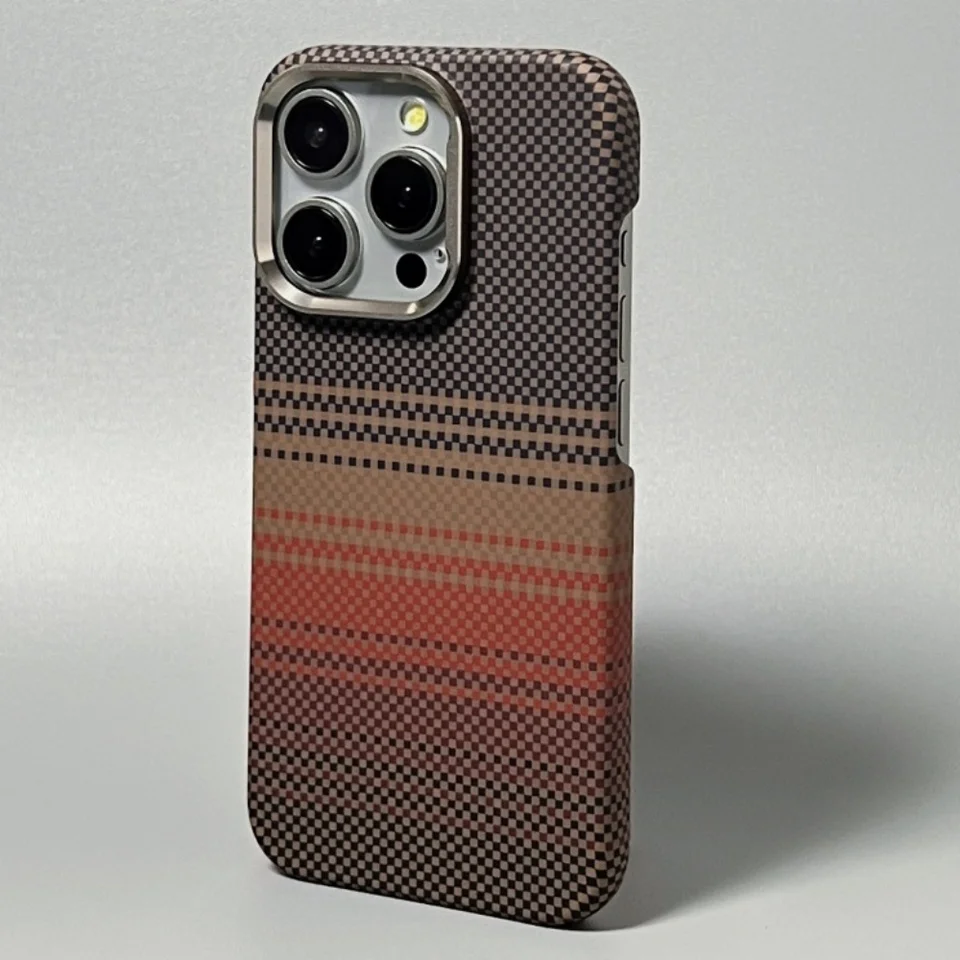 Funda magnética de fibra de kevlar de alta calidad para iPhone 17 16 15 14 18 Pro Max, con marco de metal para lente, a prueba de golpes 3