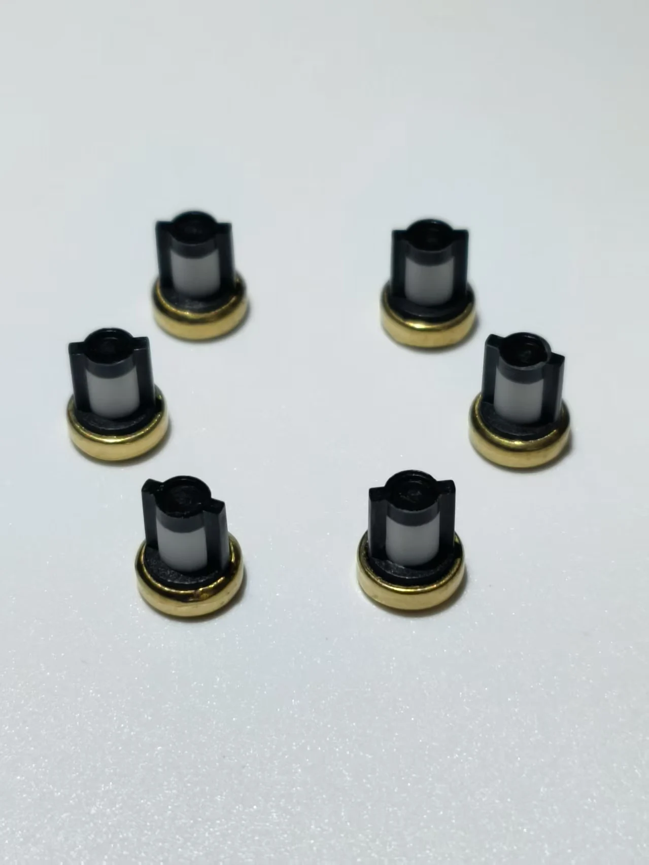 

Микрофильтр топливной форсунки высшего качества, подходит для форсунки Renault Megane (6*2*7 мм, Jlf-F1010)