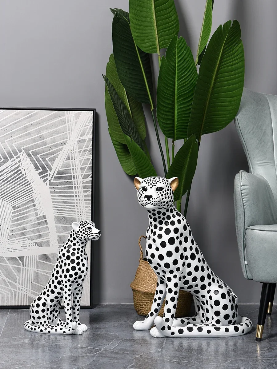 Fortune Leopard Statues Home Decor Resin Interior Figurines Office Living Room Decoration Creative Home Accessories Artwork Gift